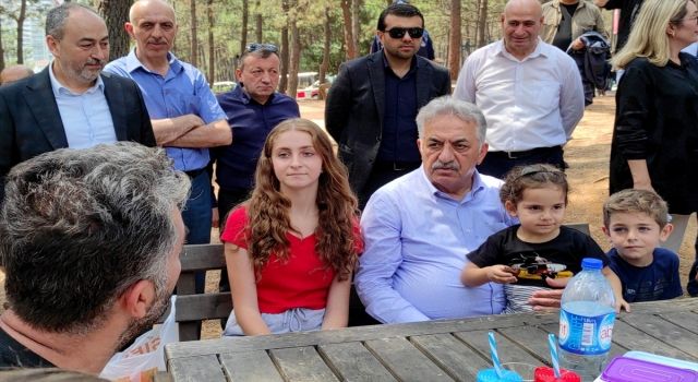 AK Parti Genel Başkan Yardımcısı Yazıcı, Ümraniye’de vatandaşlarla buluştu: