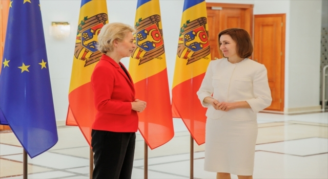 Moldova Cumhurbaşkanı Sandu ile AB Komisyonu Başkanı von der Leyen enerji krizini görüştü: