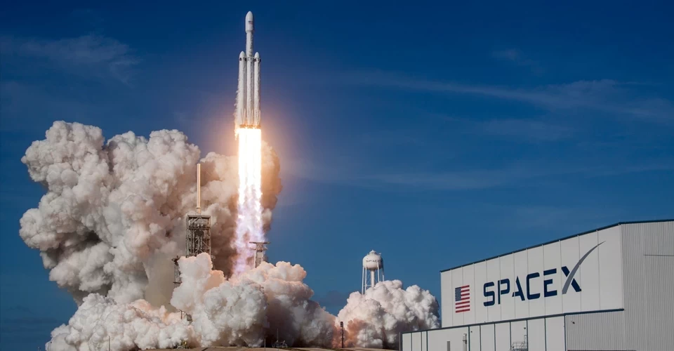 ABD’nin casus uydusu, SpaceX tarafından uzaya gönderildi