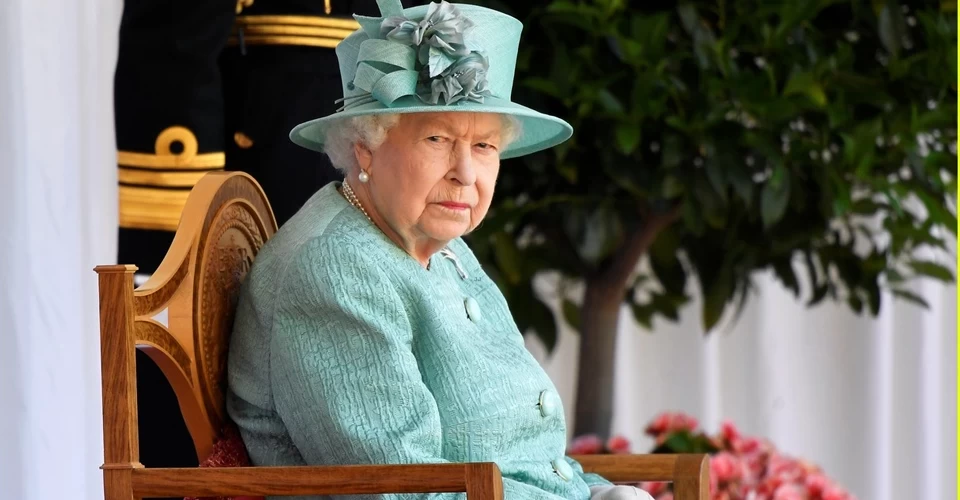 Kraliçe II. Elizabeth ’yorgun ve tükenmiş’ hissediyor
