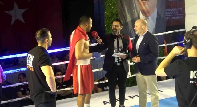 Uluslararası Dövüş Sanatları Olimpiyatları boks şampiyonu Abuzer Topaloğlu oldu