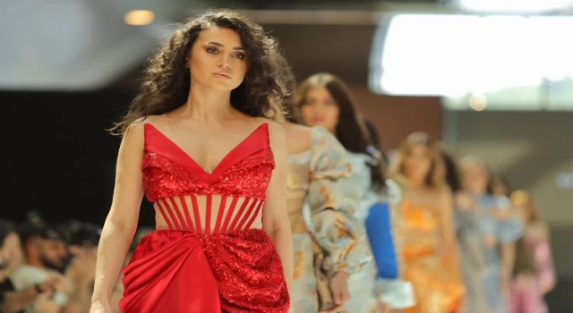 Fashion Week Türkiye’de ilk sezon defilesi gerçekleşti