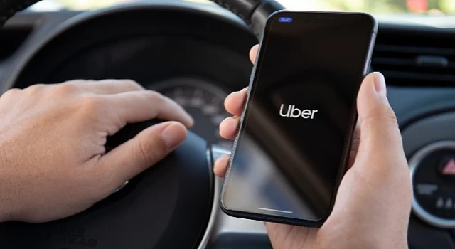 Uber, Türkiye’de taksi uygulaması ile yoluna devam ediyor