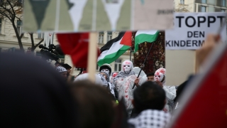 Avusturya’da ”İsrail’in Gazze’ye yönelik işgali durdurulsun” gösterisi