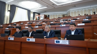 Kırgızistan, Azerbaycan’ın Issık Göl kıyısında otel inşa etmesine ilişkin anlaşmayı onayladı