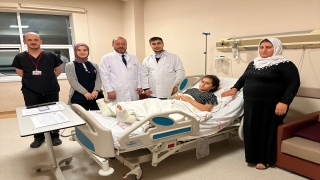 Mardin’de kalça çıkığı ve sağ bacak boyunda kısalık bulunan çocuk ameliyatla sağlığına kavuştu