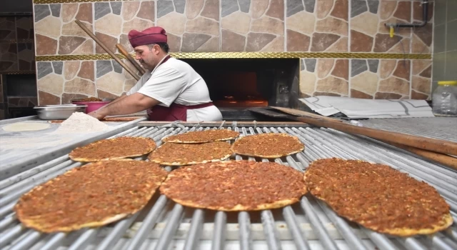 ŞEHİRLERİN LEZZET REKABETİ Gaziantep ve Şanlıurfa’nın paylaşamadığı tescilli lezzet - Lahmacun